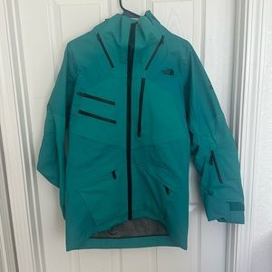 The Noth Face Women’s Brigandine Jacket Steep Series